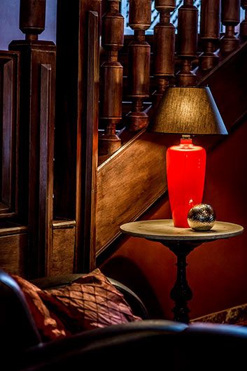 Sevilla Lampa modern classic – Z abażurem – kolor Czarny, Czerwony